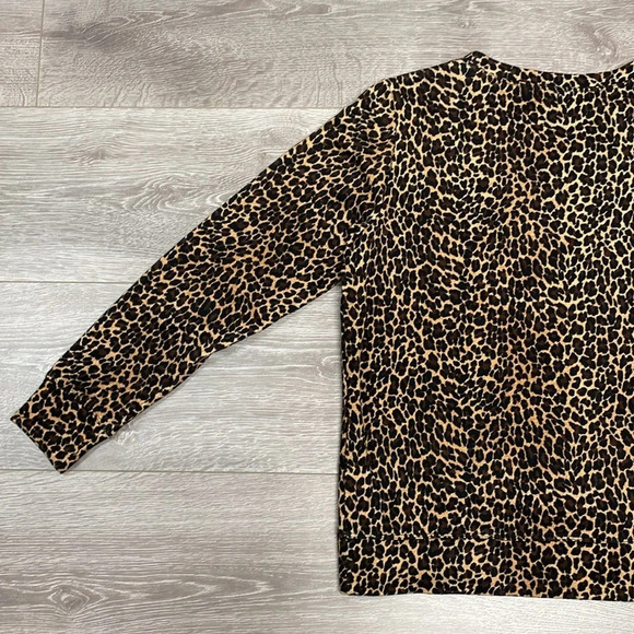 NWOT J. Crew Leopard Print Crewneck Raglan Sleeve Sweatshirt XS - Picture 14 of 15